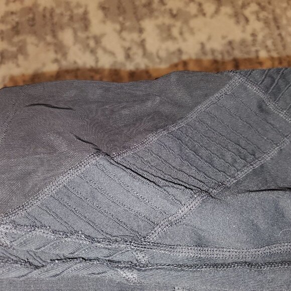 Athleta Black Fitness Leggings || Sm || EUC - Picture 5 of 7